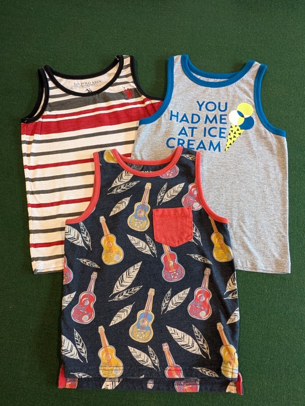 Bundle Boy's Tank Tops 5T 💙